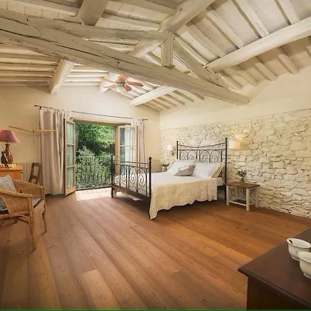 Casa Al Fiume Gospodarstwo agroturystyczne *