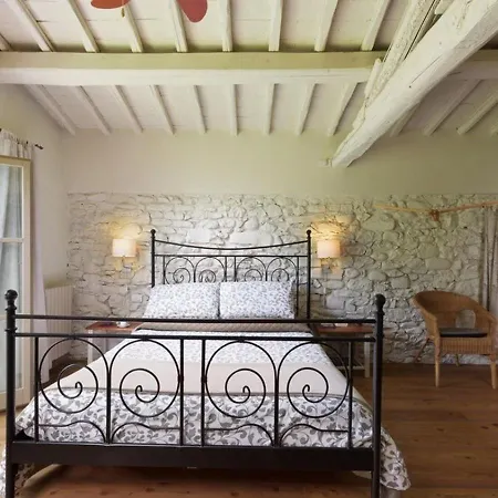 Alloggio per agriturismo Casa Al Fiume Loro Ciuffenna